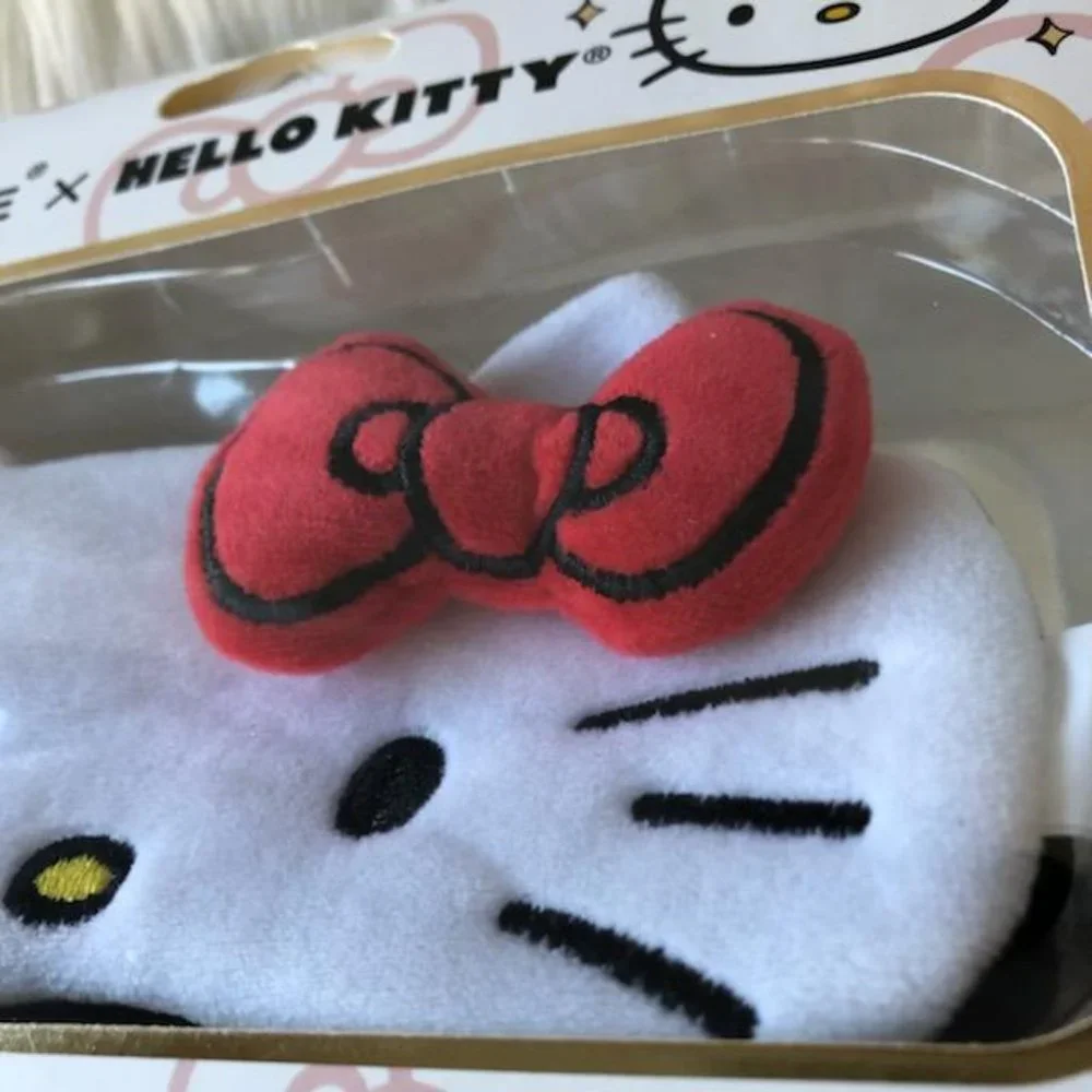 The Crème Shop x Hello Kitty Sleep Mask & Nail File Set